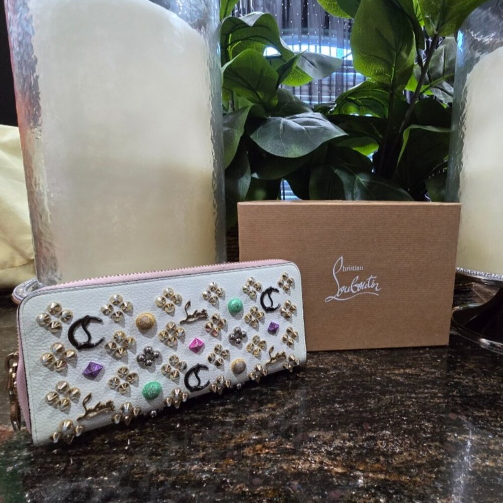 VGC Authentic Christian Louboutin Panettone Zippy Wallet